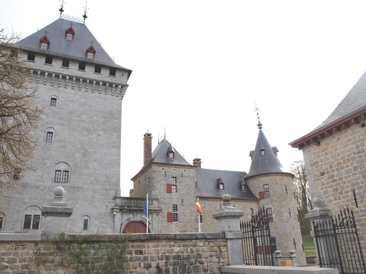Chateau Jemeppe Marche-en-Famenne Buitenkant foto